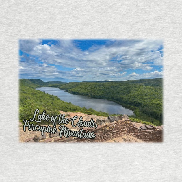 Lake of the Clouds in the Porcupine Mountains by gorff